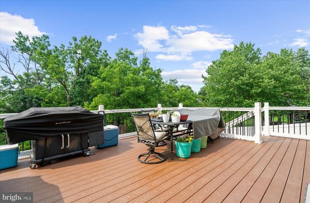 207 BALSAM DR, Douglassville, PA 19518
