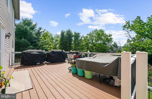 207 BALSAM DR, Douglassville, PA 19518