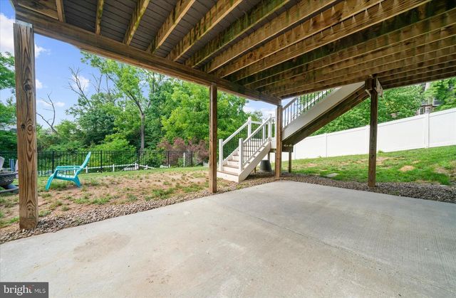 207 BALSAM DR, Douglassville, PA 19518