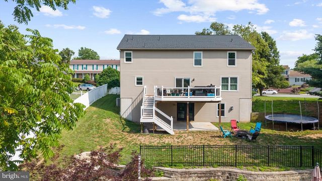 207 BALSAM DR, Douglassville, PA 19518