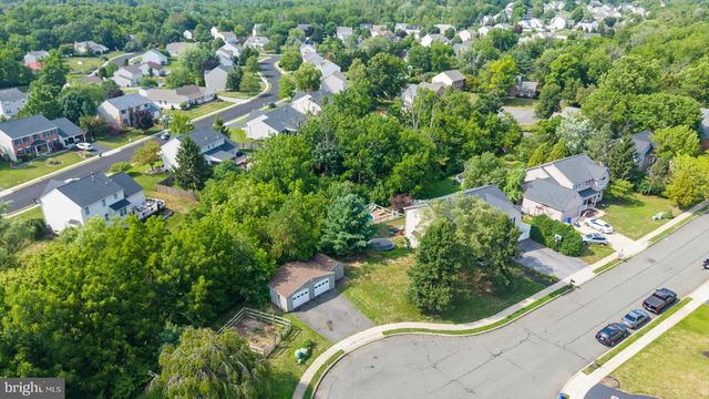 207 BALSAM DR, Douglassville, PA 19518