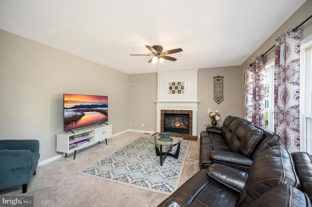 15082 STEPPING STONE DR, Haymarket, VA 20169