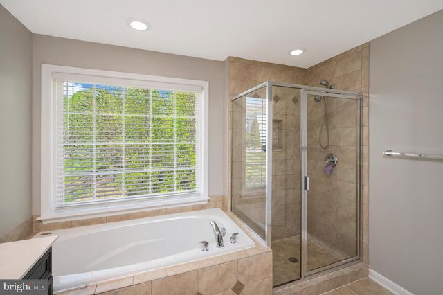 15082 STEPPING STONE DR, Haymarket, VA 20169
