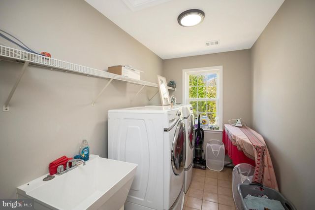 15082 STEPPING STONE DR, Haymarket, VA 20169