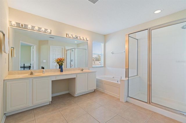 8650 ABBOTSBURY DRIVE, Windermere, FL 34786