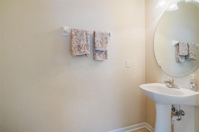 8650 ABBOTSBURY DRIVE, Windermere, FL 34786