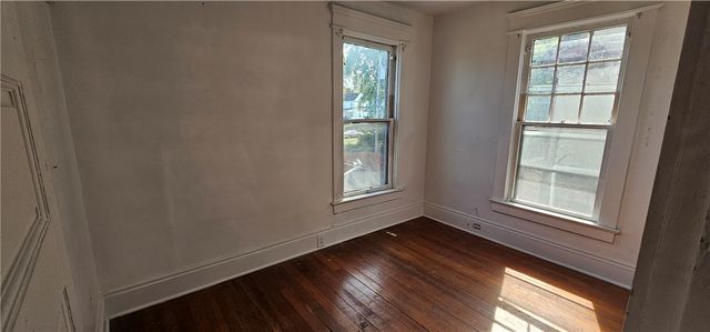 512 Reis St, New Castle, PA 16101