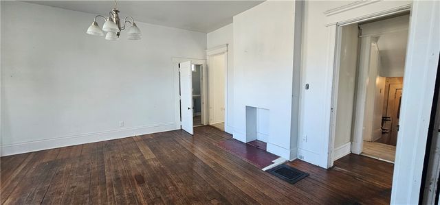 512 Reis St, New Castle, PA 16101