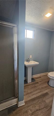 512 Reis St, New Castle, PA 16101