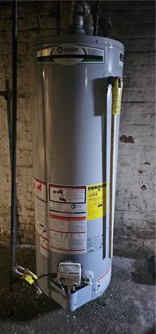 512 Reis St, New Castle, PA 16101