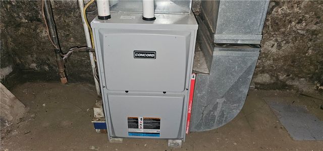 512 Reis St, New Castle, PA 16101