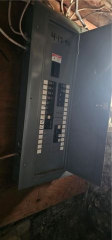 512 Reis St, New Castle, PA 16101