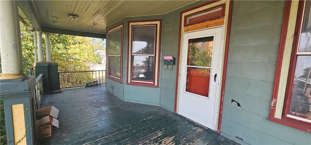 512 Reis St, New Castle, PA 16101