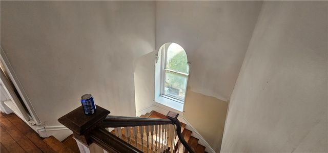 512 Reis St, New Castle, PA 16101