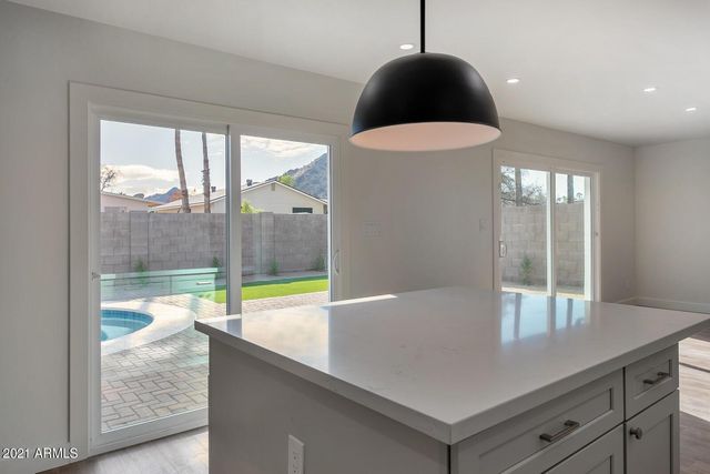 2333 E Paradise Drive, Phoenix, AZ 85028