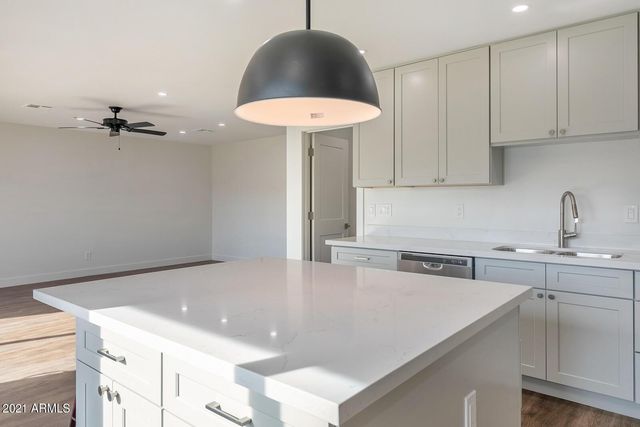 2333 E Paradise Drive, Phoenix, AZ 85028