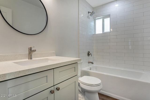 2333 E Paradise Drive, Phoenix, AZ 85028