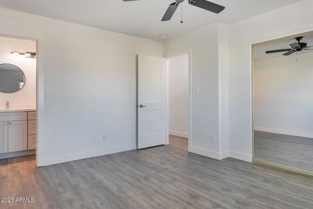 2333 E Paradise Drive, Phoenix, AZ 85028