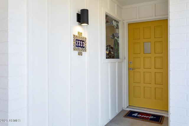 2333 E Paradise Drive, Phoenix, AZ 85028