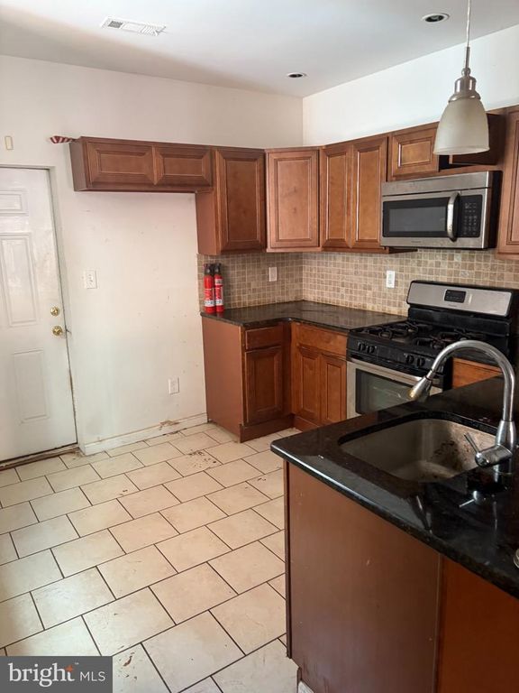 5136 HADFIELD ST, PHILADELPHIA, PA 19143 — photo 5