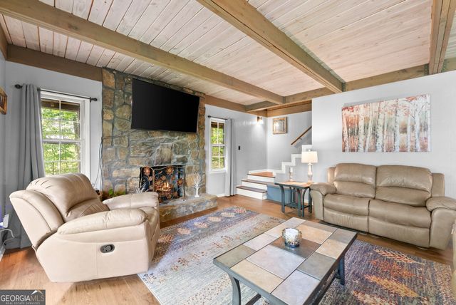 222 Matterhorn Drive, Sautee Nacoochee, GA 30571