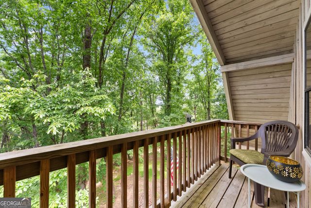 222 Matterhorn Drive, Sautee Nacoochee, GA 30571