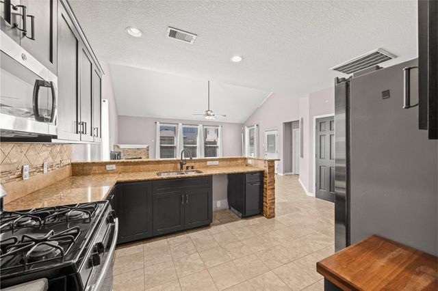 11623 Greensbrook Garden Drive, Houston, TX 77044