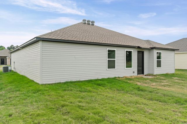 124 Powder River Drive, Beebe, AR 72012