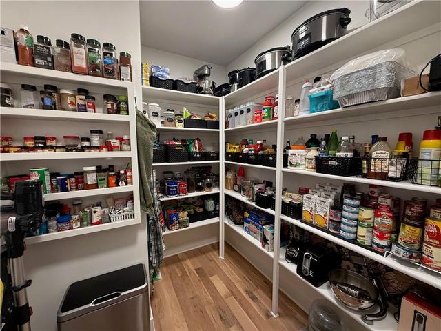9280 Brownridge Street, Lenexa, KS 66220