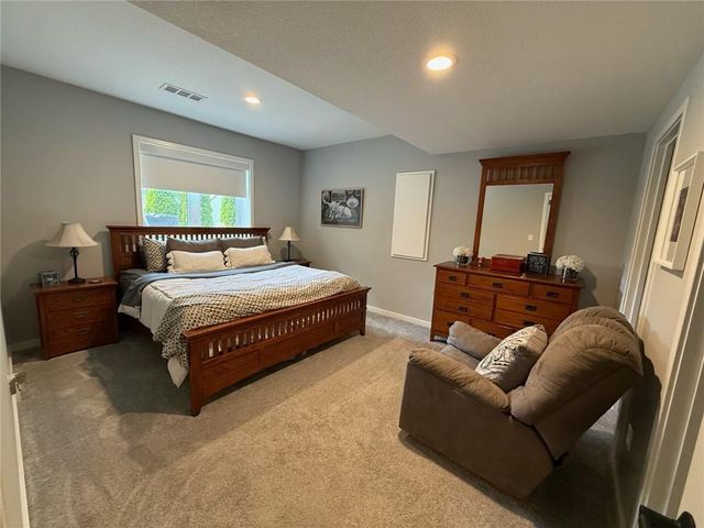 9280 Brownridge Street, Lenexa, KS 66220