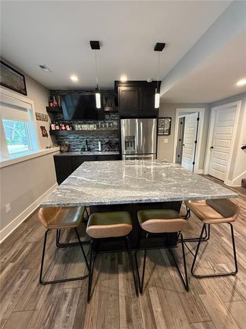9280 Brownridge Street, Lenexa, KS 66220