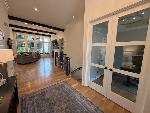 9280 Brownridge Street, Lenexa, KS 66220