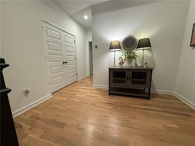 9280 Brownridge Street, Lenexa, KS 66220