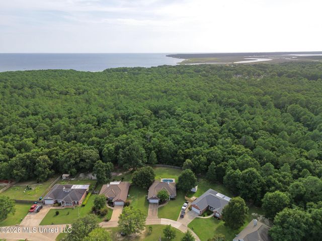 1833 Perdido Boulevard, Gautier, MS 39553