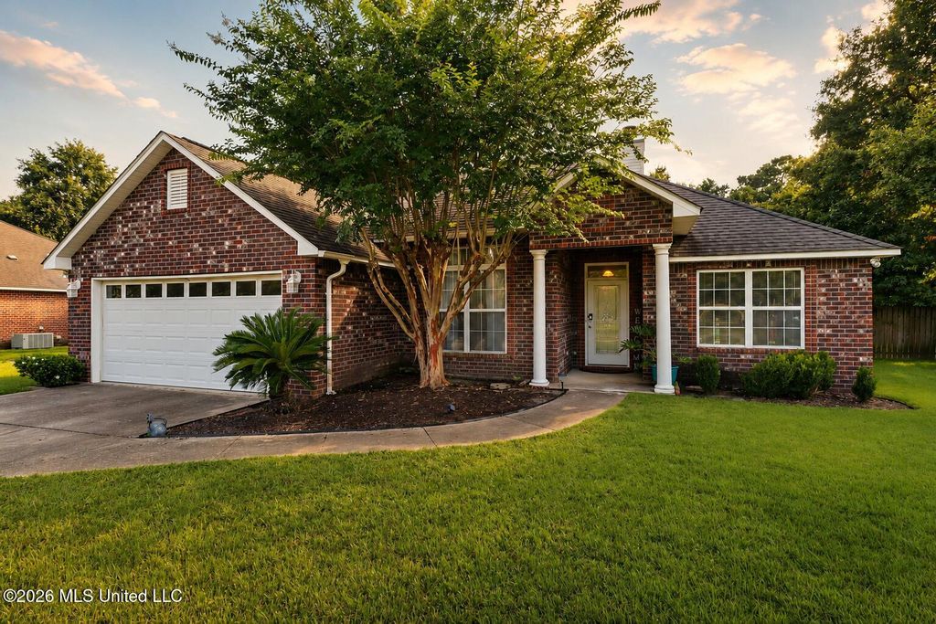 1833 Perdido Boulevard, Gautier, MS 39553