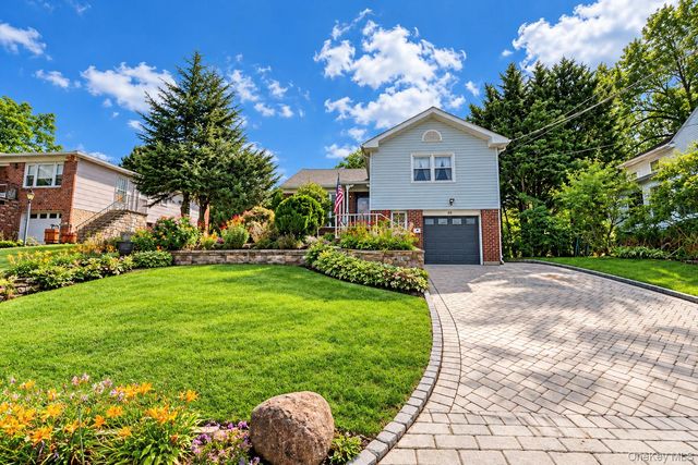 68 Elaine Terrace, Yonkers, NY 10701