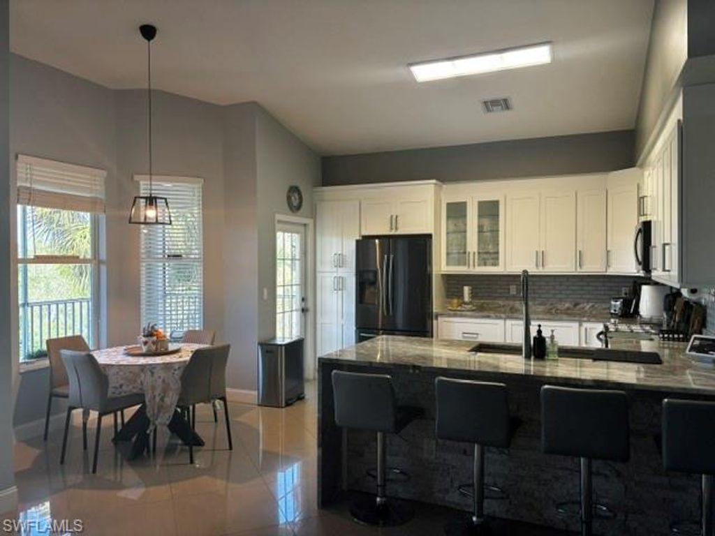 11869 Bayport LN 1, Fort Myers, FL 33908