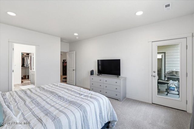 6150 W Ballentree Lane, Rathdrum, ID 83858