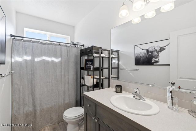 6150 W Ballentree Lane, Rathdrum, ID 83858