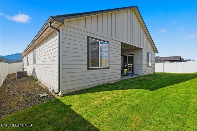 6150 W Ballentree Lane, Rathdrum, ID 83858