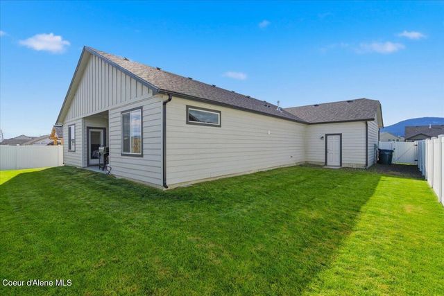6150 W Ballentree Lane, Rathdrum, ID 83858
