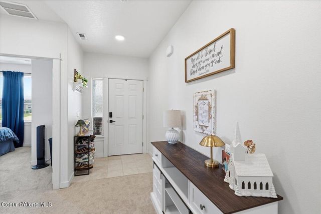 6150 W Ballentree Lane, Rathdrum, ID 83858