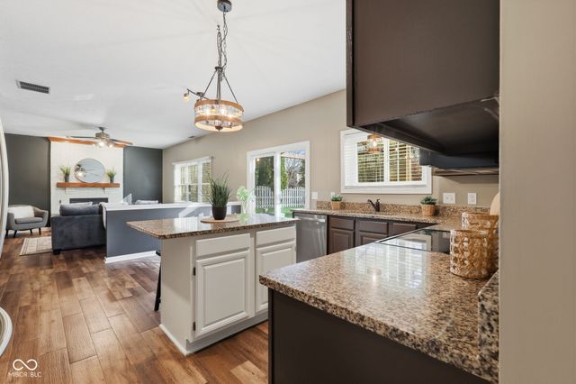 5259 Ochs Avenue, Indianapolis, IN 46254