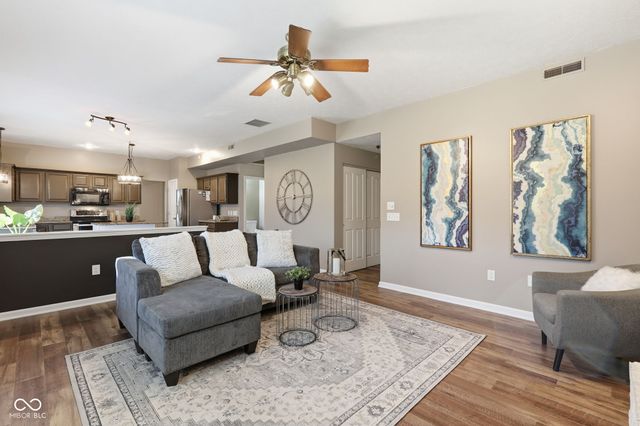 5259 Ochs Avenue, Indianapolis, IN 46254