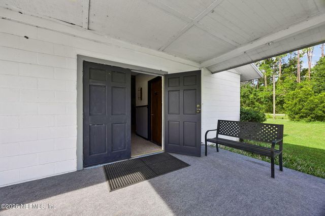 101 SESAME Street, Palatka, FL 32189
