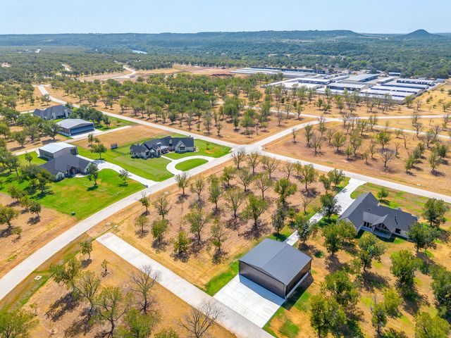 1648 Earhart Drive, Granbury, TX 76049