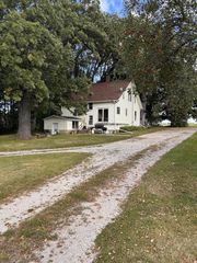 14801 60th STREET, Bristol, WI 53104