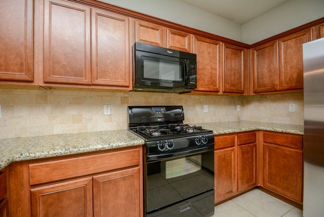 16102 Limestone Lake Drive, Tomball, TX 77377