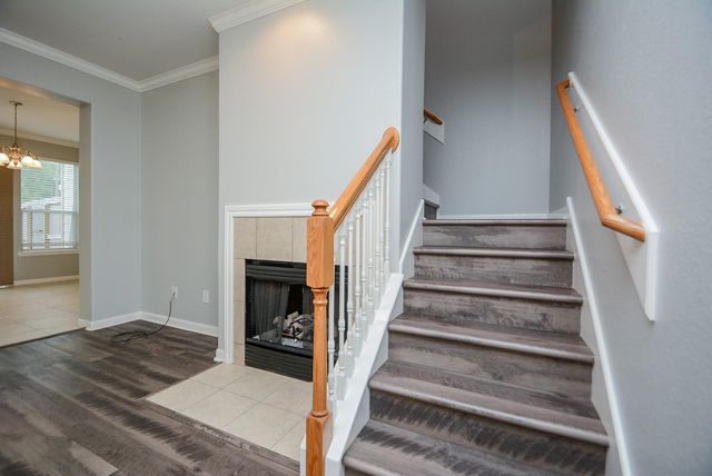 16102 Limestone Lake Drive, Tomball, TX 77377