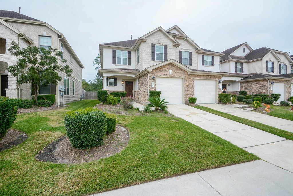 16102 Limestone Lake Drive, Tomball, TX 77377